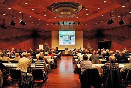 Klicken Sie! Blick in den Konferenzraum